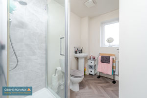 En-Suite- click for photo gallery